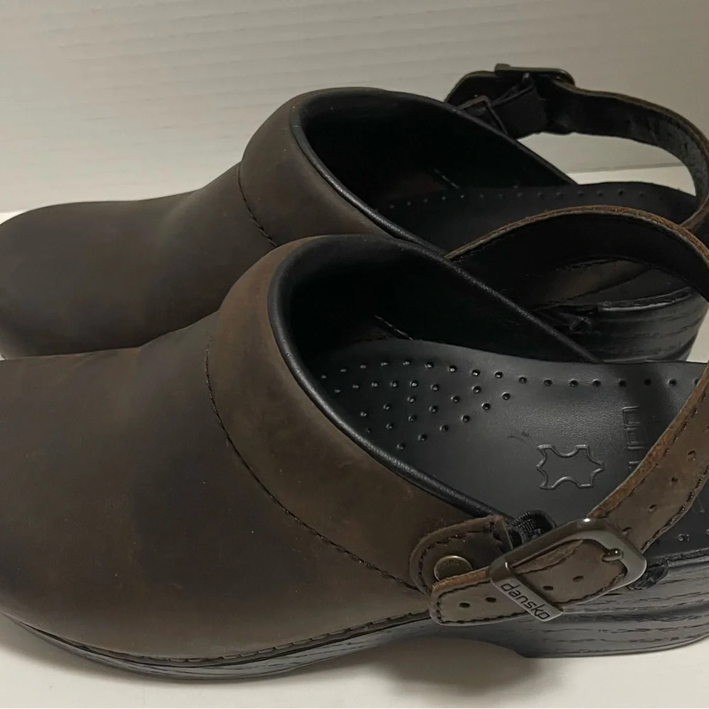 Dansko open back with straps Brown Leather Clogs size 8 - Picture 2 of 6